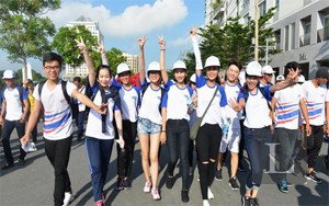 May nón lưỡi trai – áo thun sự kiện 10,000 bước chân làm thay đổi cuộc sống