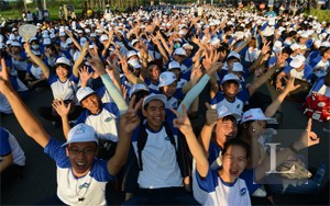 May nón lưỡi trai – áo thun sự kiện theo yêu cầu